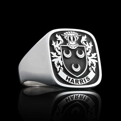 Baron Crest Ring Square