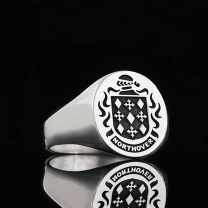 Engraved Ladies Crest Ring