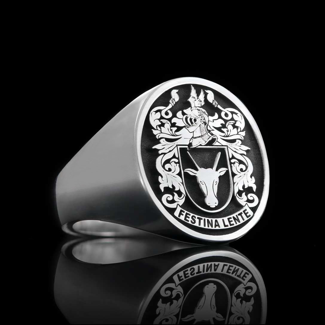 Raised Ladies Crest Ring